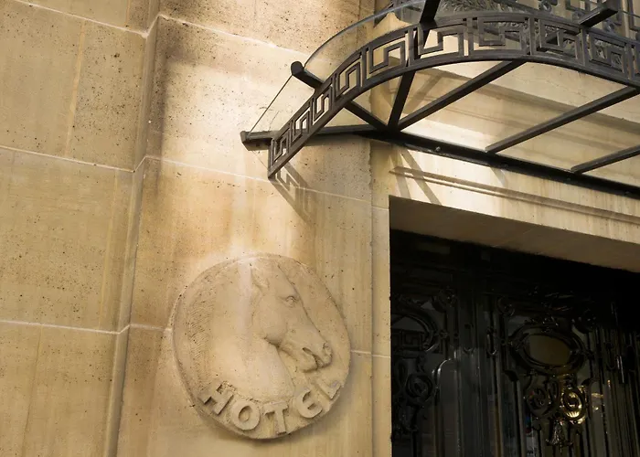 Hotel Ares Eiffel Parijs